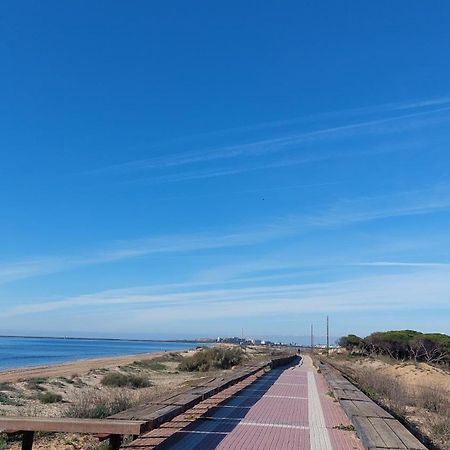 Estudio Con Piscina Y Garaje A 100 Mtr De La Playa Isla Cristina Bagian luar foto