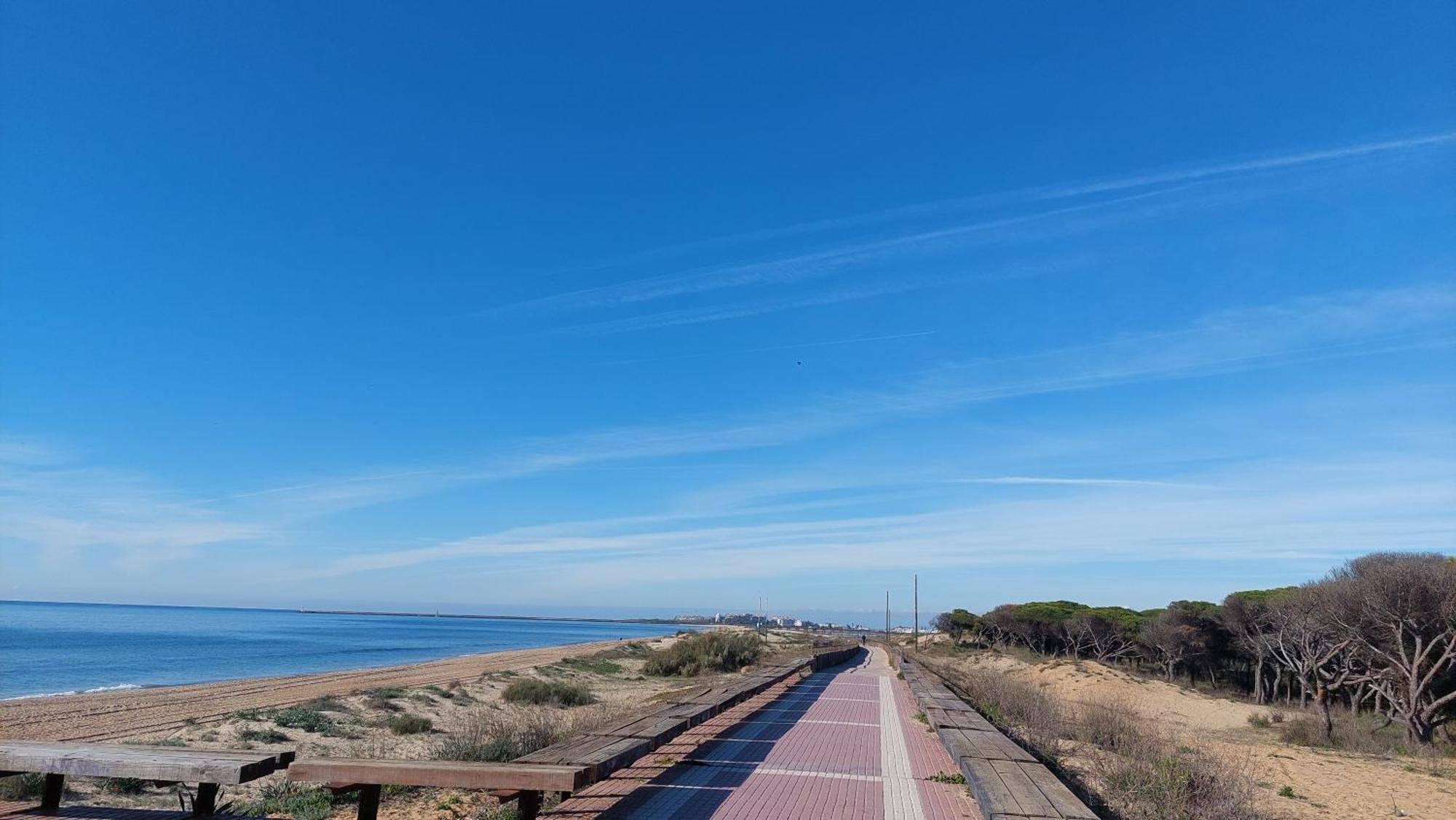 Estudio Con Piscina Y Garaje A 100 Mtr De La Playa Isla Cristina Bagian luar foto